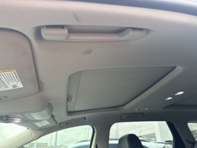 Used 2019 Buick Enclave Essence image 9