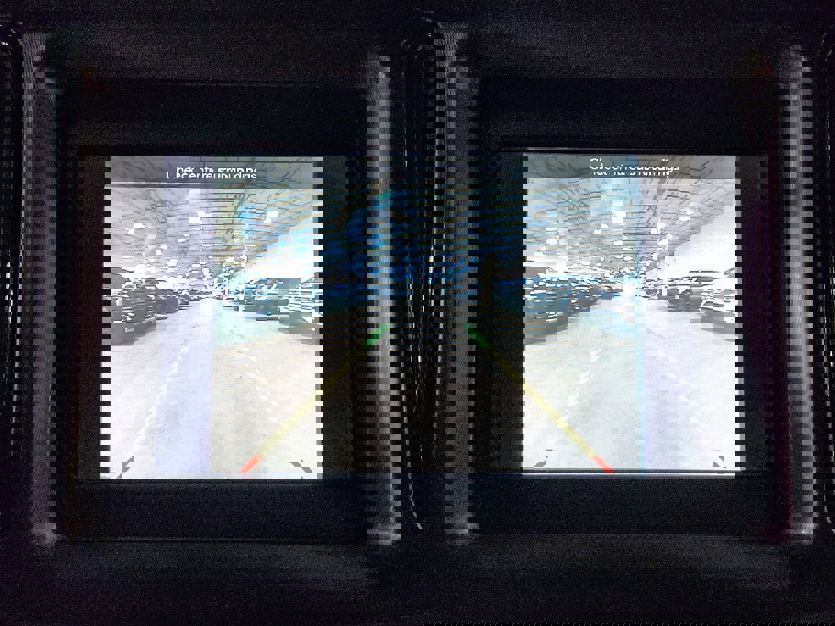 Used 2019 Dodge Challenger SXT image 37