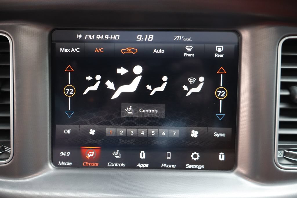 Used 2022 Dodge Charger Scat Pack RWD image 10