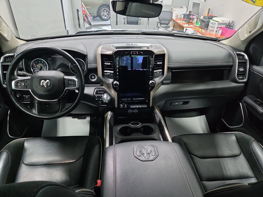 Used 2022 RAM 1500 Laramie AWD/4WD image 27