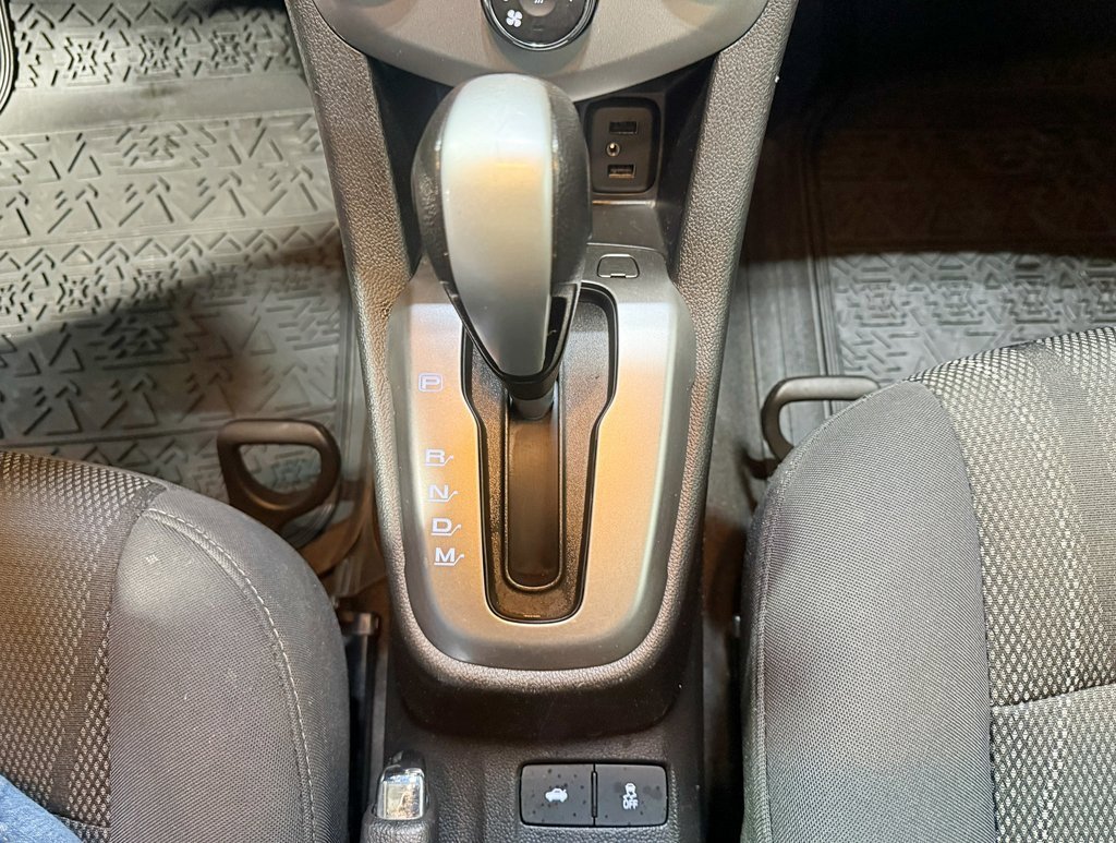 Used 2018 Chevrolet Sonic LT image 17