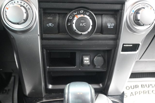 Used 2018 Toyota 4Runner SR5 AWD/4WD image 13