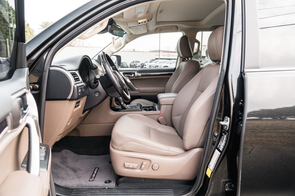 Used 2023 Lexus GX 460 Premium image 25