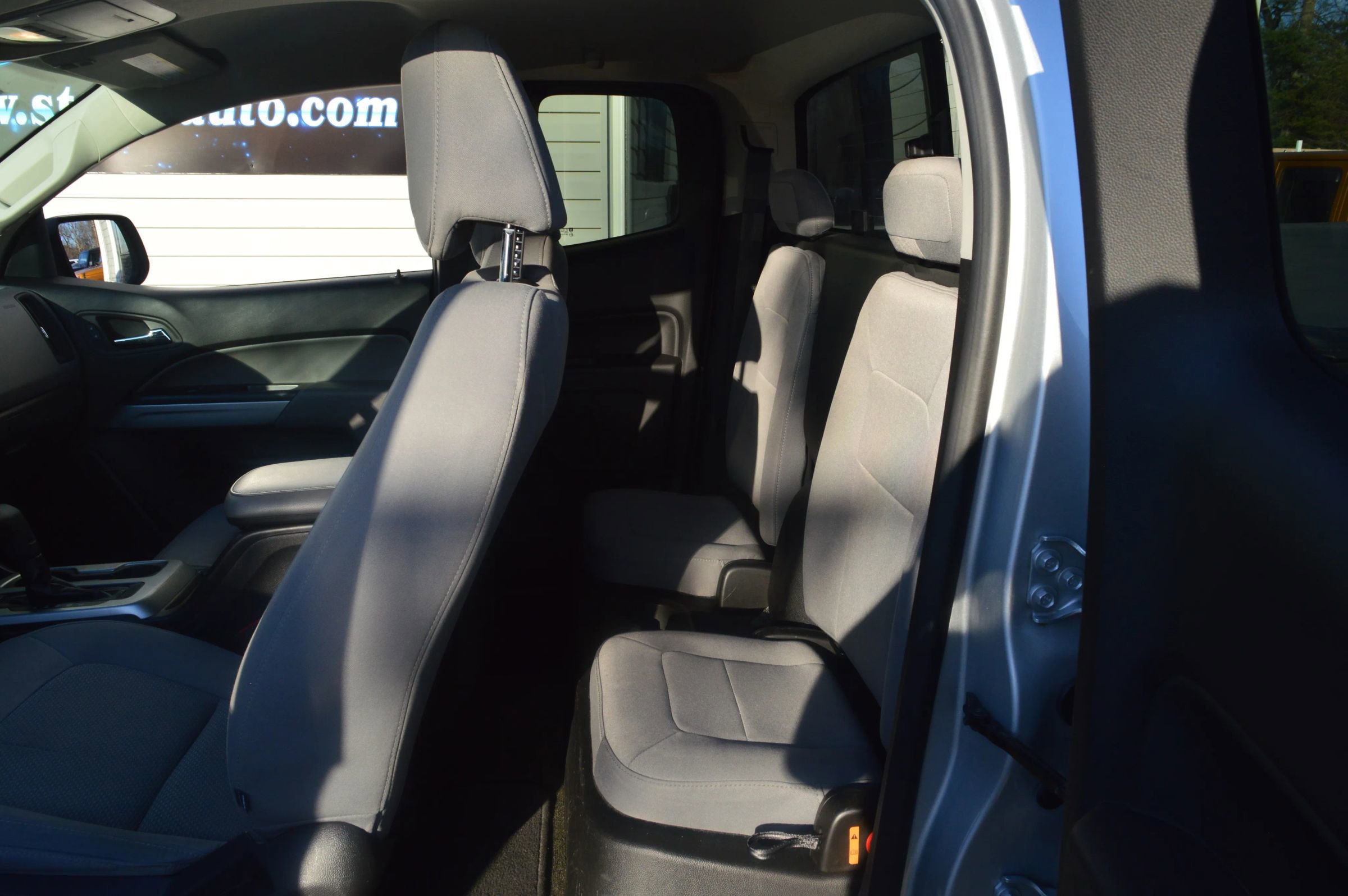 Used 2018 Chevrolet Colorado LT w/ LT Convenience Package image 14