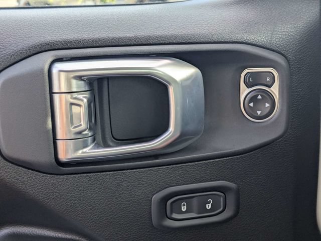 Used 2024 Jeep Wrangler Unlimited Sport AWD/4WD image 21