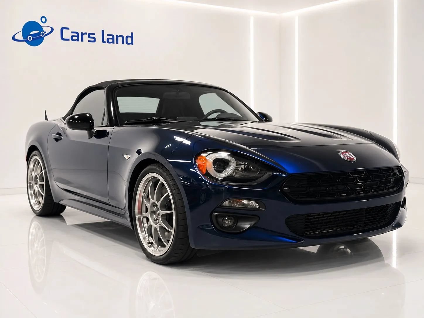 Used 2020 FIAT 124 Spider RWD image 1