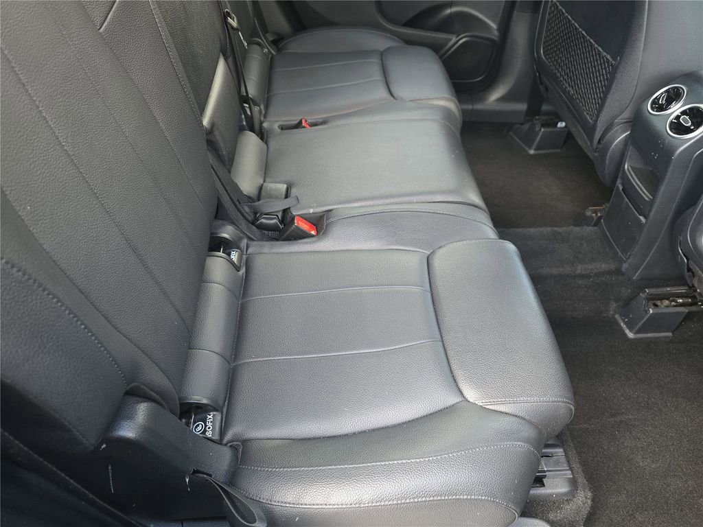 Used 2021 Mercedes-Benz GLB 250 image 23