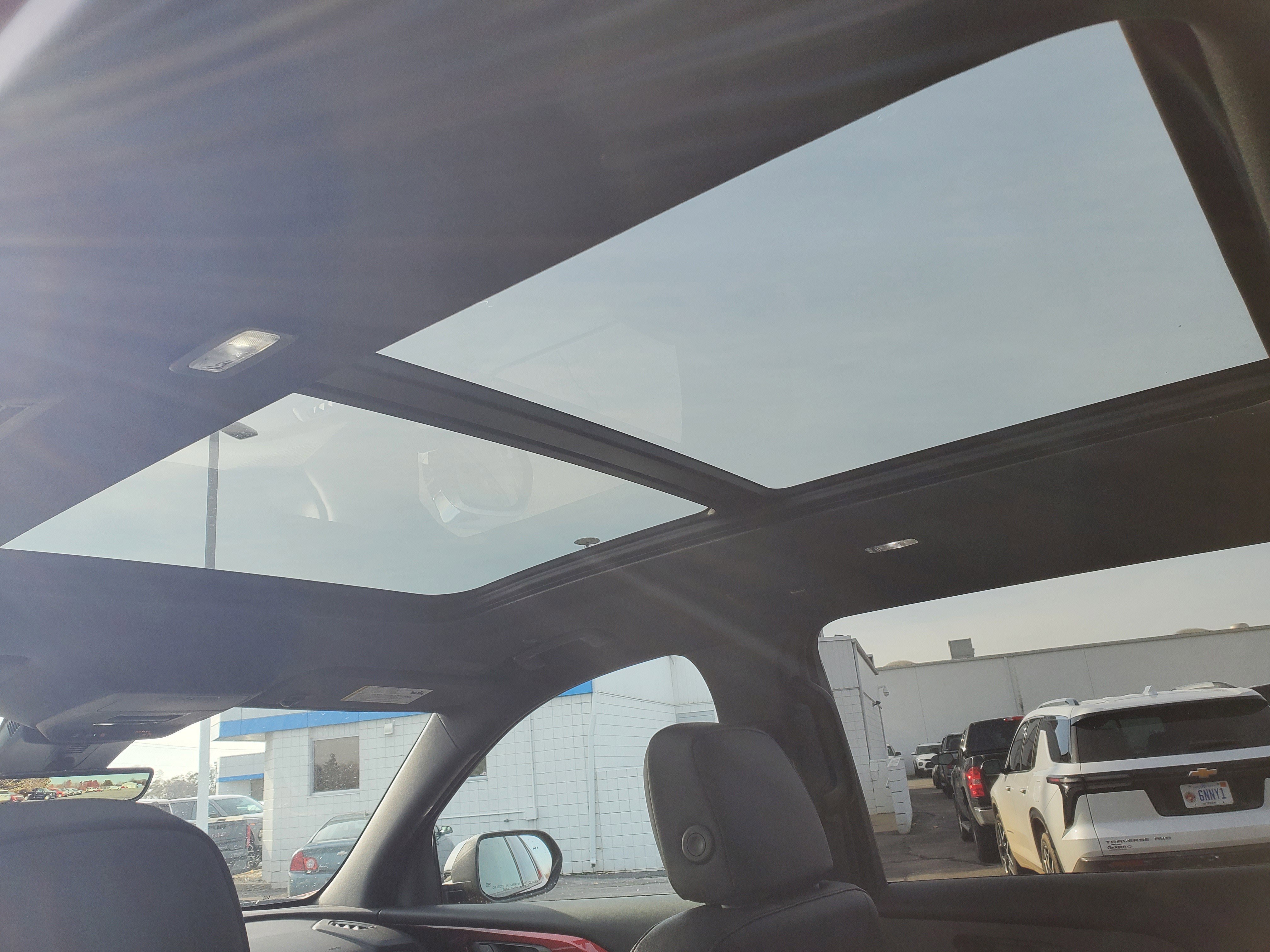 New 2026 Chevrolet Traverse Z71 w/ Driver Confidence Package image 5