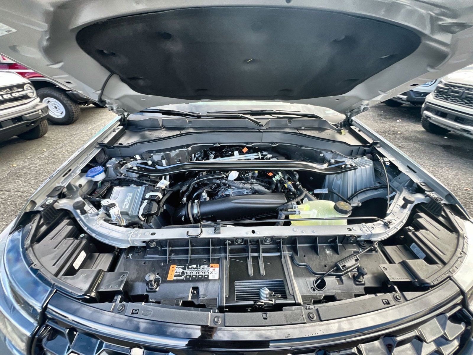 New 2026 Ford Explorer ST-Line w/ ST-Line Street Pack image 29