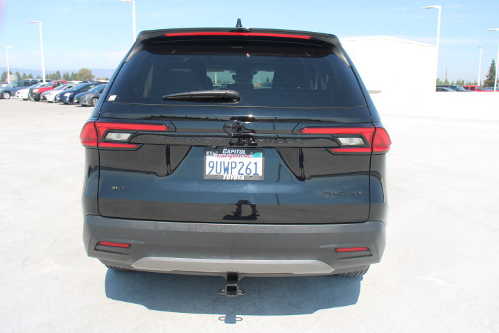 Certified 2025 Toyota Grand Highlander AWD image 4