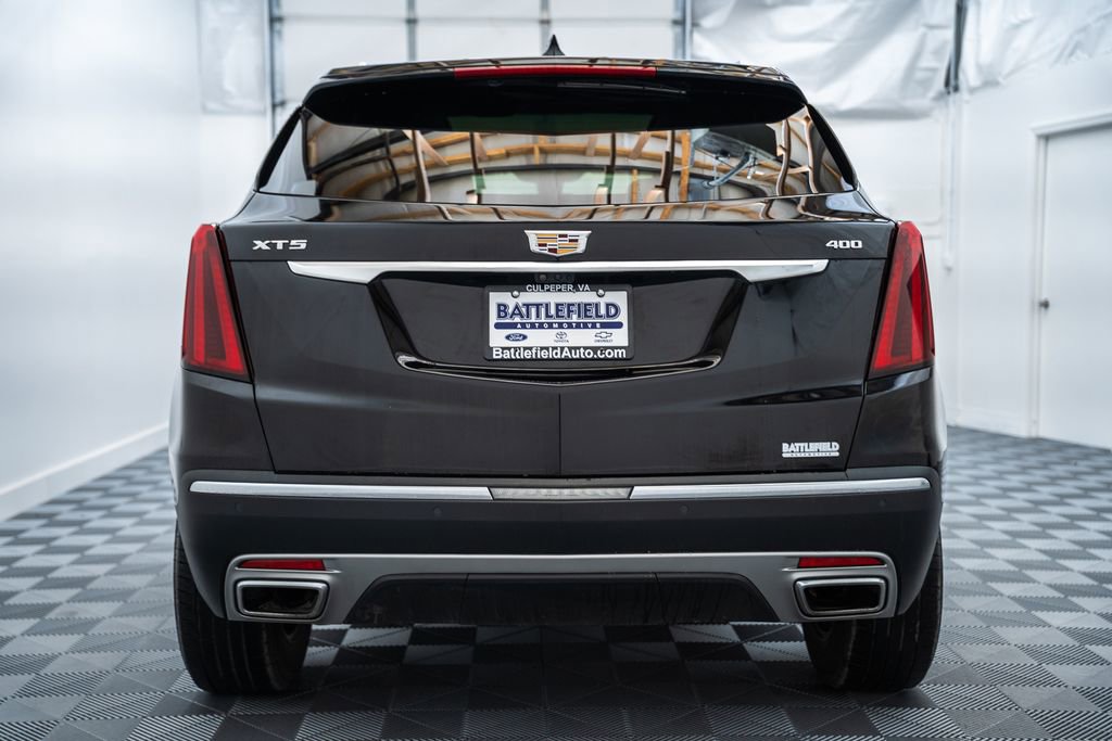 Used 2021 Cadillac XT5 Premium Luxury FWD image 6