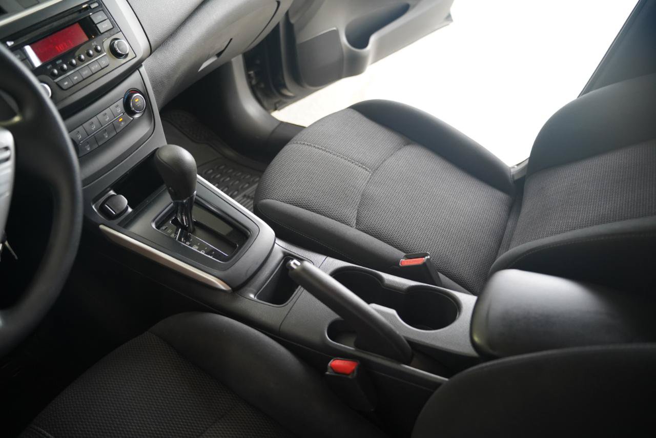 Used 2017 Nissan Sentra S FWD image 22