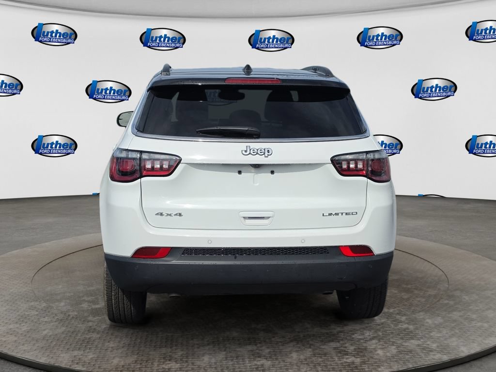 Used 2026 Jeep Compass Limited AWD/4WD image 4