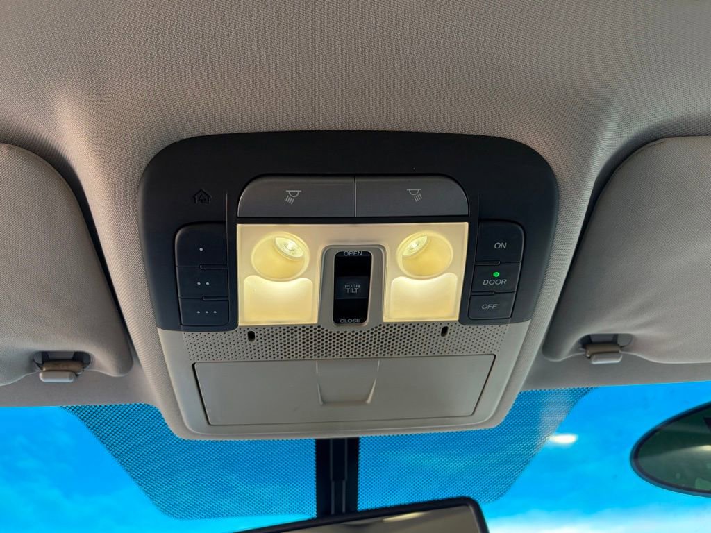 Used 2011 Acura MDX image 21