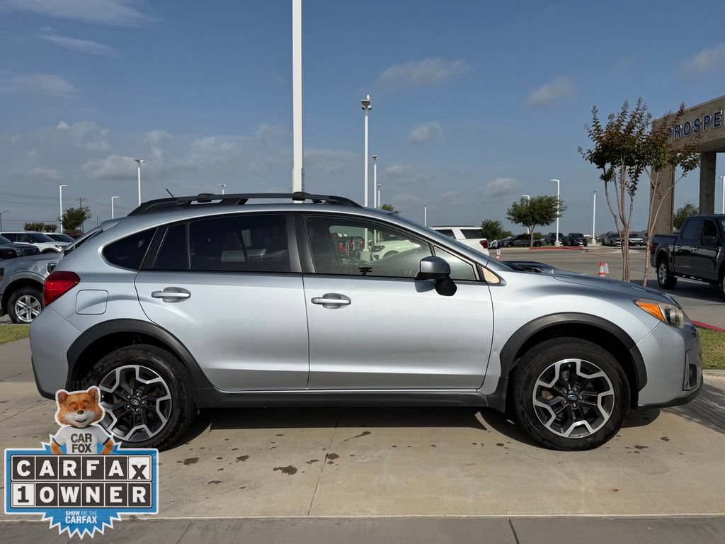 Used 2017 Subaru Crosstrek 2.0i Premium AWD/4WD image 19