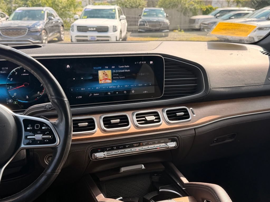 Used 2021 Mercedes-Benz GLE 350 4MATIC image 11
