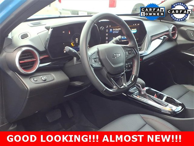 Certified 2024 Chevrolet Trax RS w/ Driver Confidence Package image 9