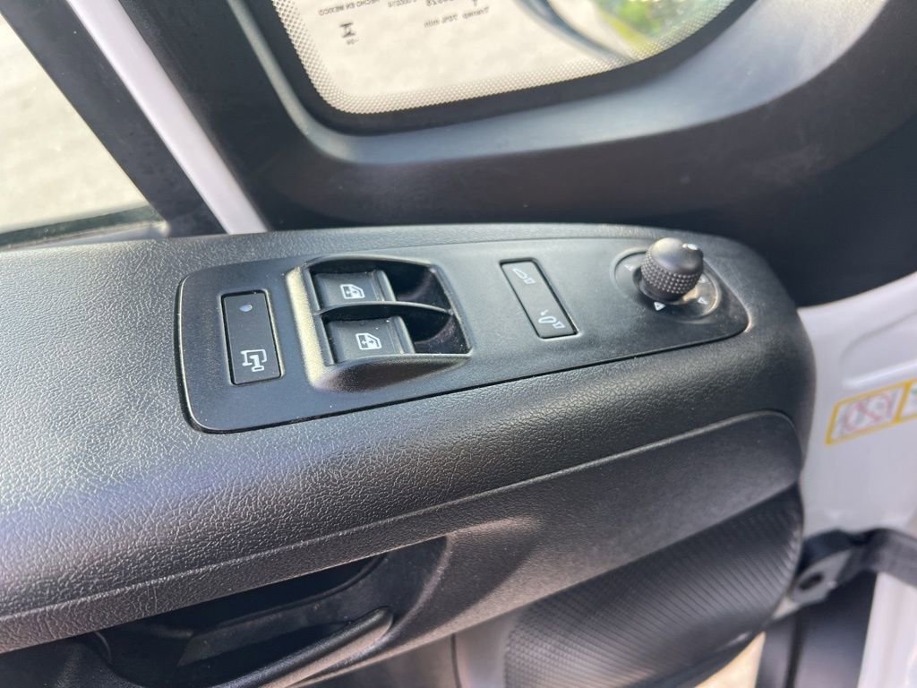 Used 2024 RAM ProMaster 2500 w/ Convenience Group FWD image 38