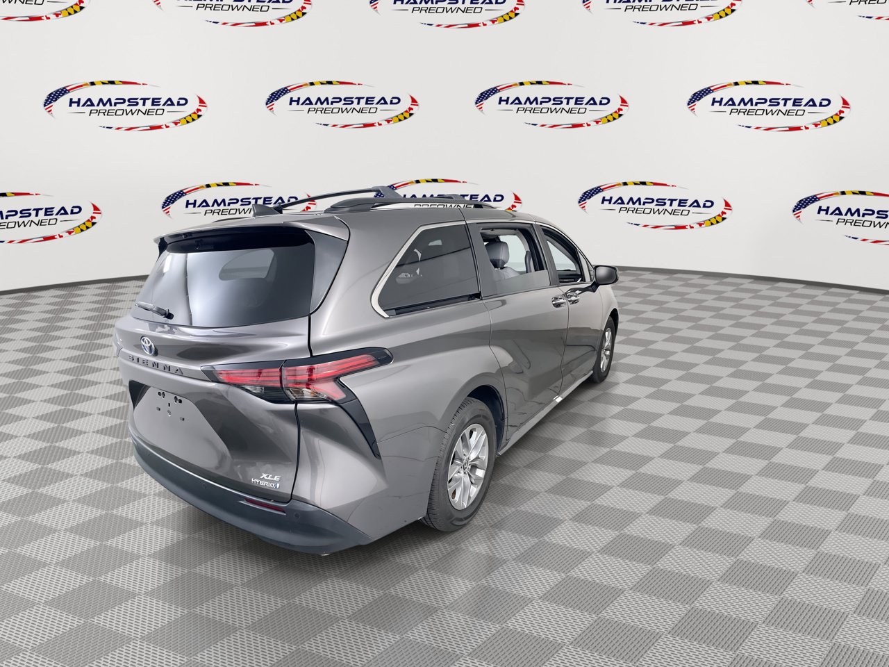 Used 2022 Toyota Sienna XLE FWD image 8