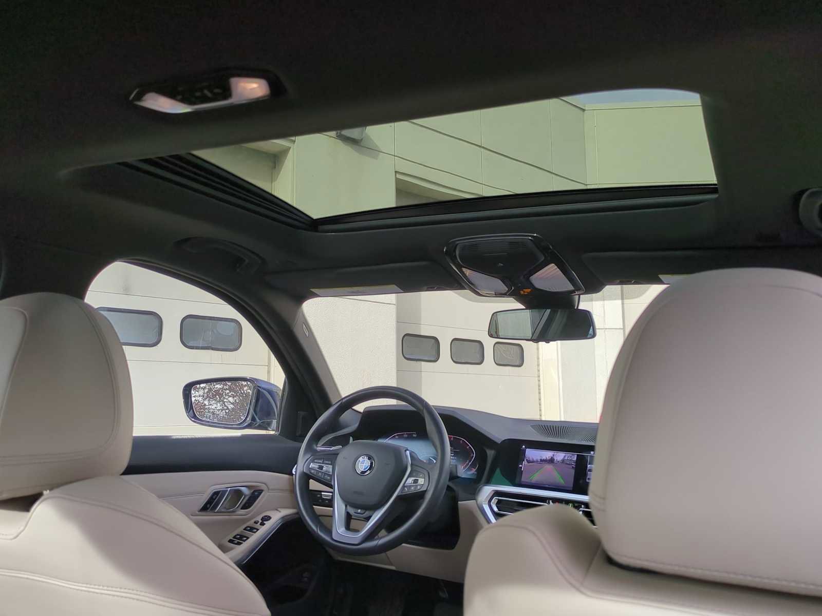 Used 2019 BMW 330i xDrive Sedan w/ Convenience Package image 22