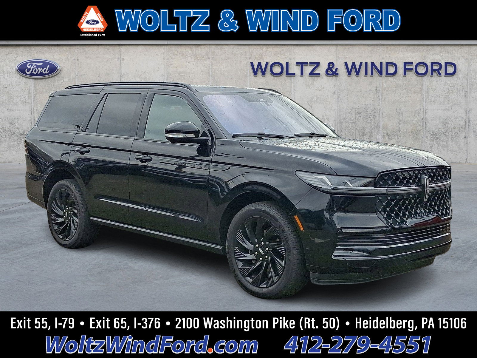 Used 2025 Lincoln Navigator Reserve w/ Jet Appearance Package image 1