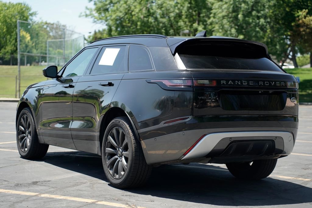 Used 2019 Land Rover Range Rover Velar R-Dynamic SE AWD/4WD image 3