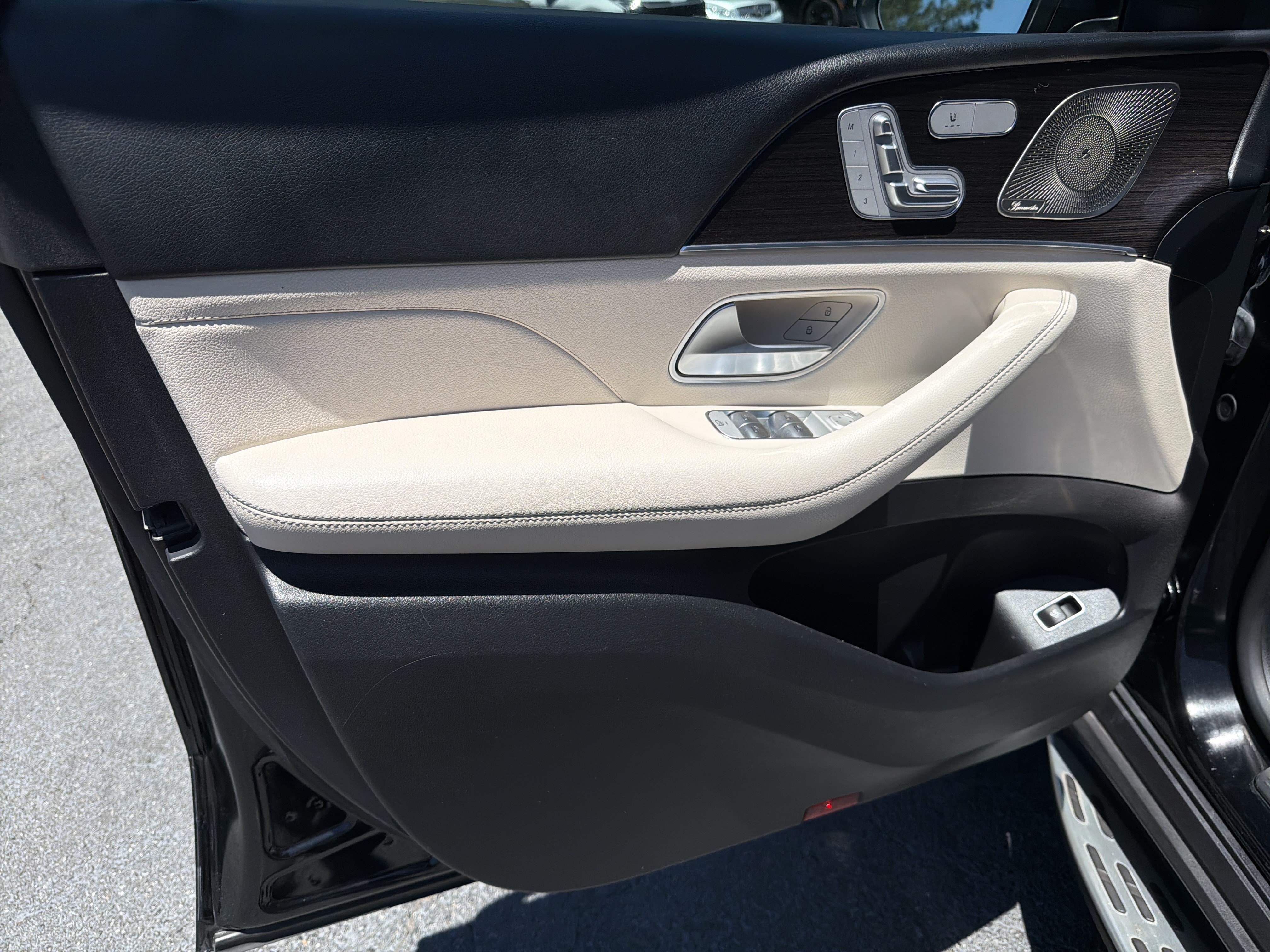 Used 2022 Mercedes-Benz GLE 350 image 19
