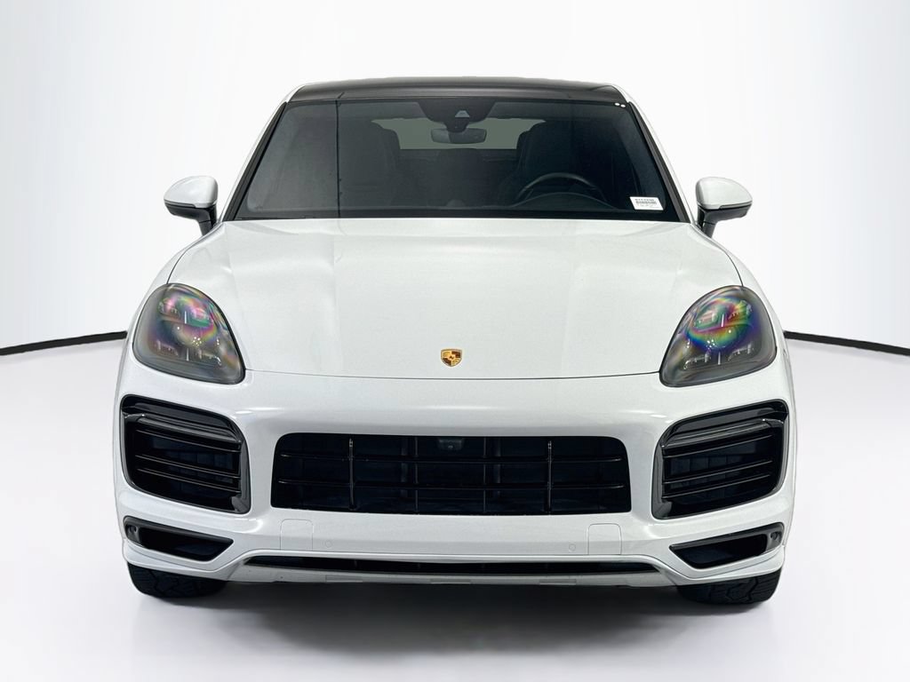 Used 2021 Porsche Cayenne GTS AWD/4WD image 2