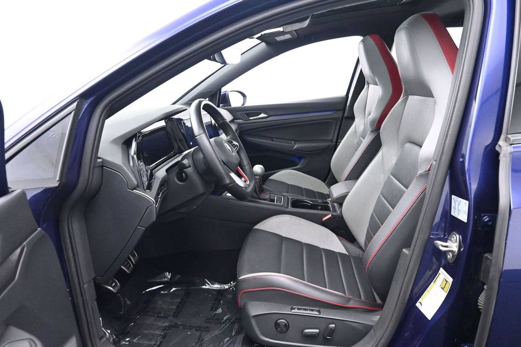 Used 2022 Volkswagen GTI SE FWD image 11