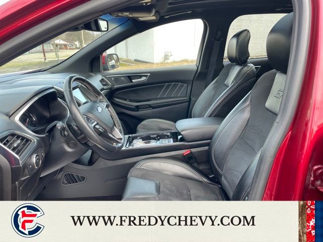 Used 2019 Ford Edge ST w/ Equipment Group 401A image 9