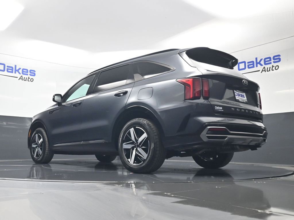 Certified 2021 Kia Sorento EX w/ Panoramic Sunroof Package FWD image 46
