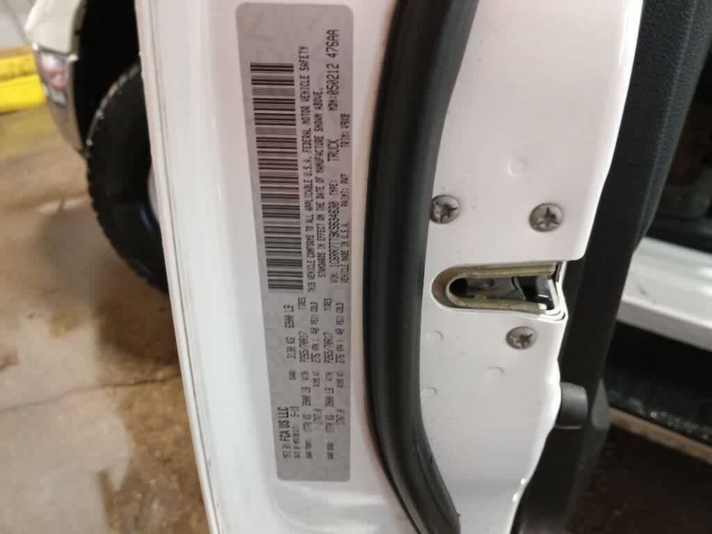 Used 2019 RAM 1500 Classic SLT AWD/4WD image 33