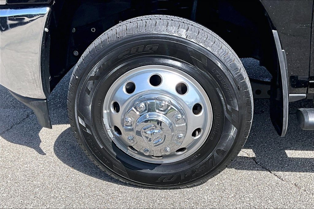 Used 2026 RAM 3500 Tradesman AWD/4WD image 8