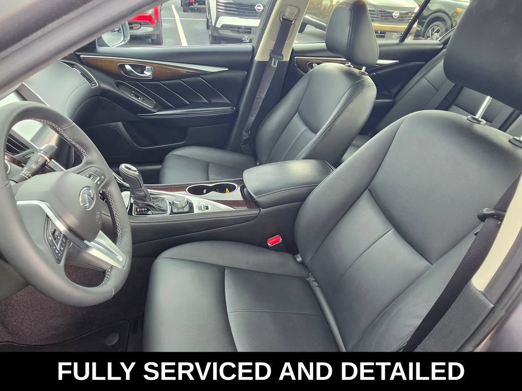 Used 2019 INFINITI Q50 Luxe w/ Essential Package (3.0T Luxe) AWD/4WD image 15