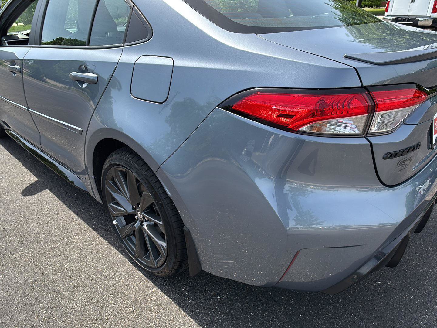 Used 2025 Toyota Corolla SE w/ SE Premium Package FWD image 24