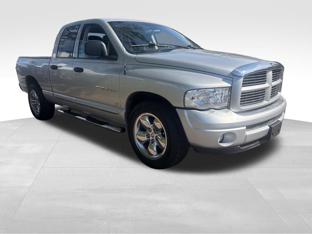 Used 2004 Dodge Ram 1500 Truck SLT w/ Quad Cab Value Group image 3