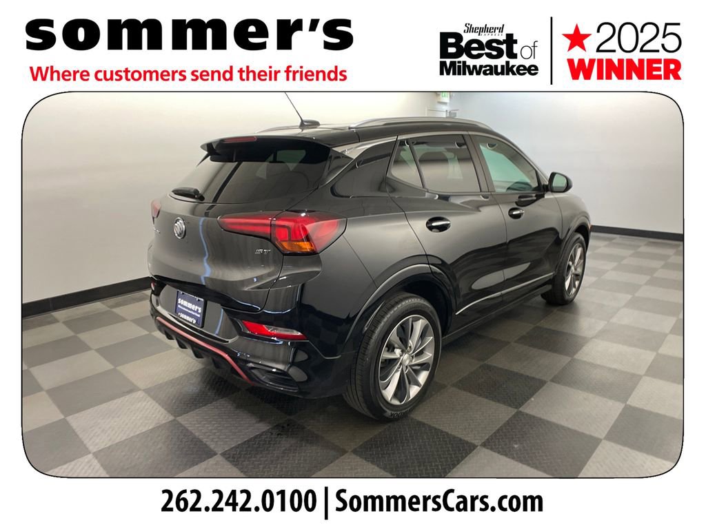 Used 2022 Buick Encore GX Select w/ Sport Touring Package FWD image 5