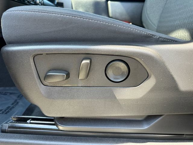 Used 2024 GMC Sierra 1500 SLE image 26