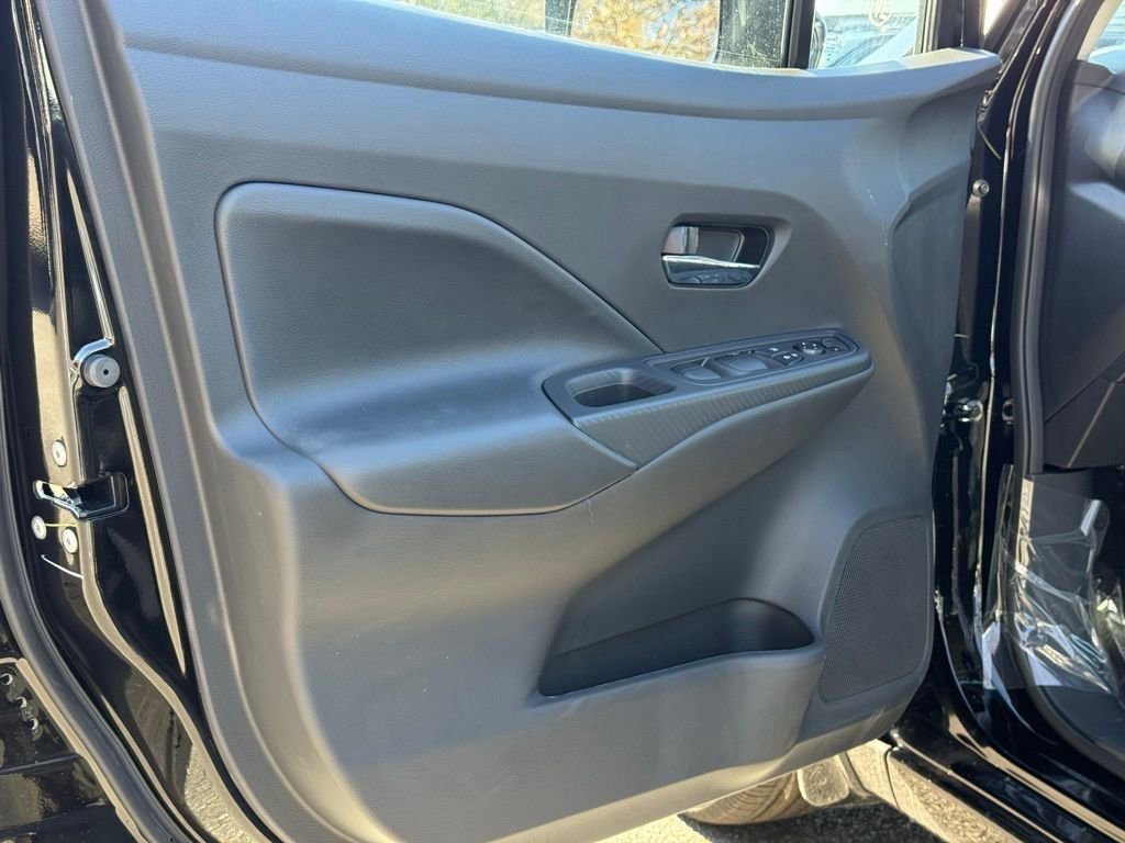 New 2025 Nissan Versa SV w/ Trunk Package image 19