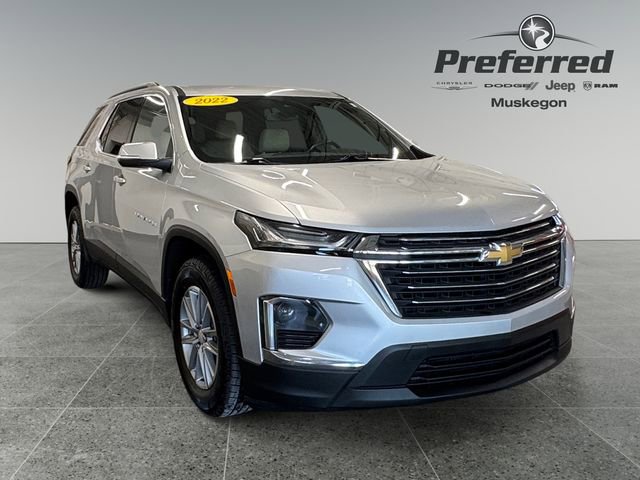 Used 2022 Chevrolet Traverse LT