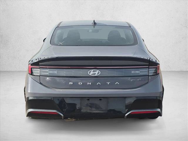 Used 2025 Hyundai Sonata SEL FWD image 6