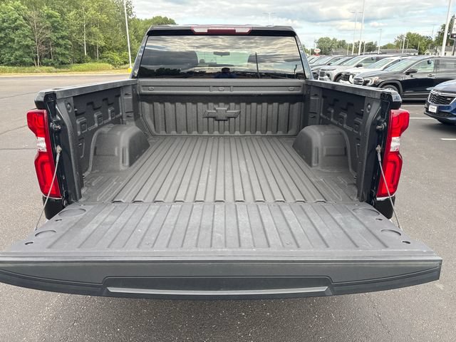 Used 2020 Chevrolet Silverado 1500 RST AWD/4WD image 28