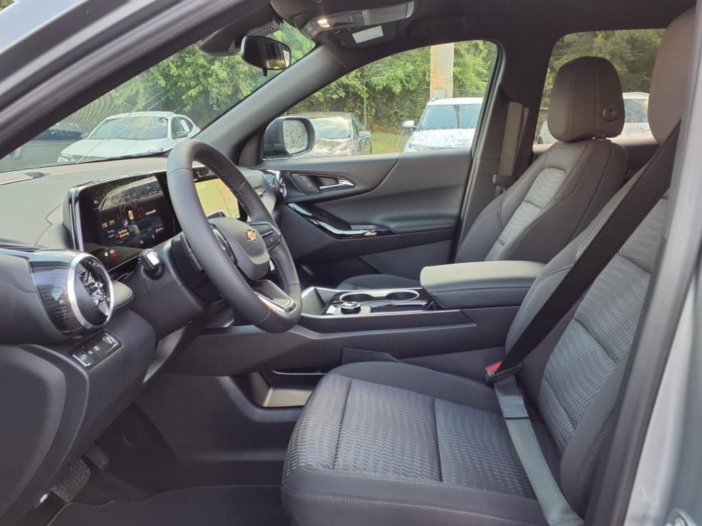 New 2026 Chevrolet Equinox LT image 12