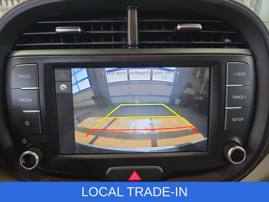 Used 2023 Kia Soul LX image 24