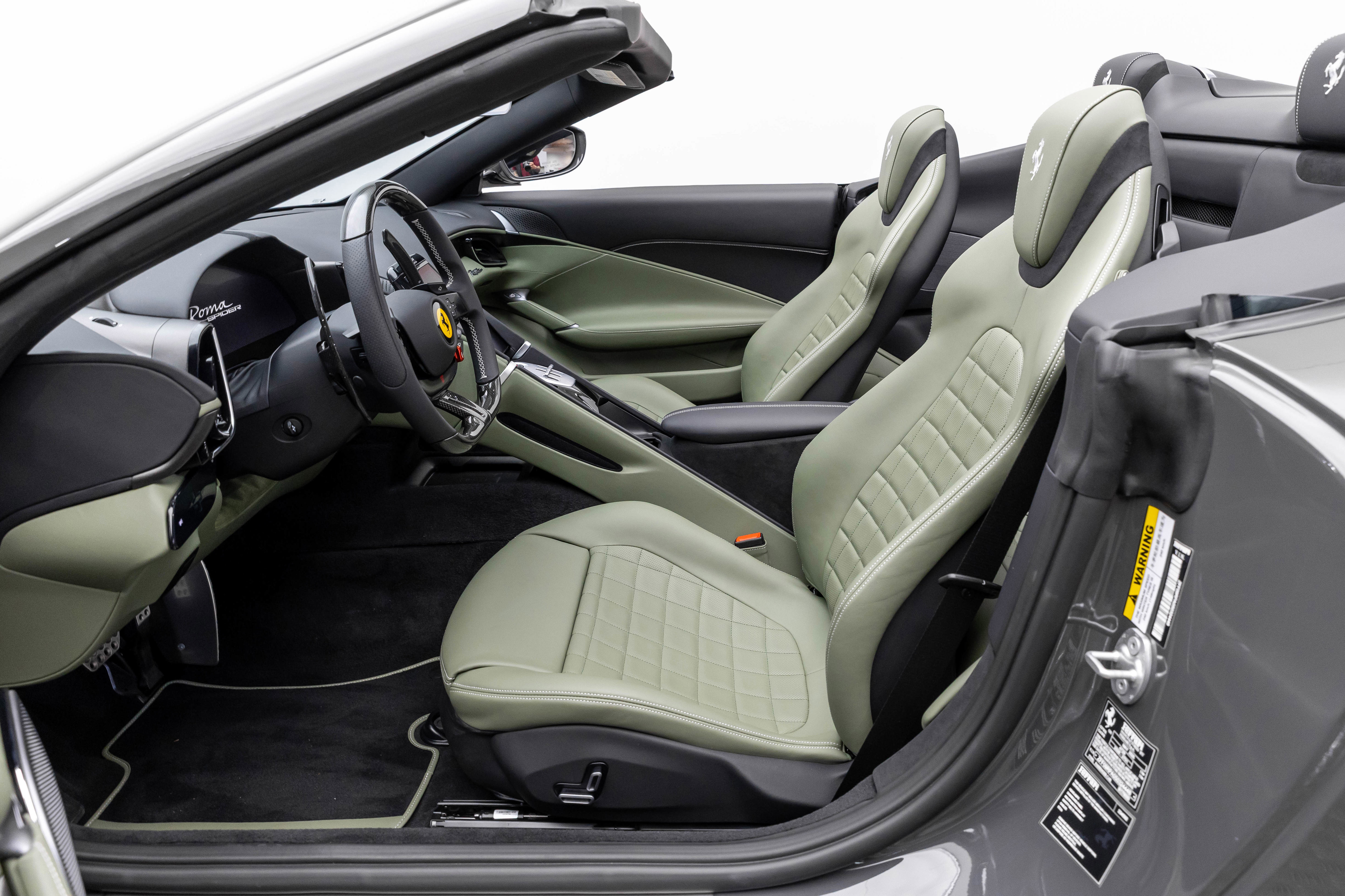 Certified 2025 Ferrari Roma Spider RWD image 5