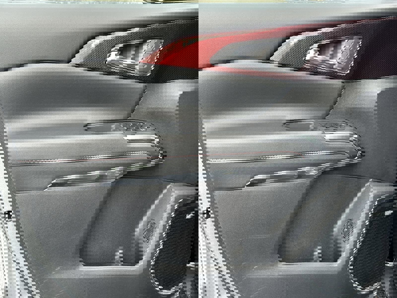 Used 2024 Chevrolet Traverse Z71 w/ Enhanced Driving Package image 14