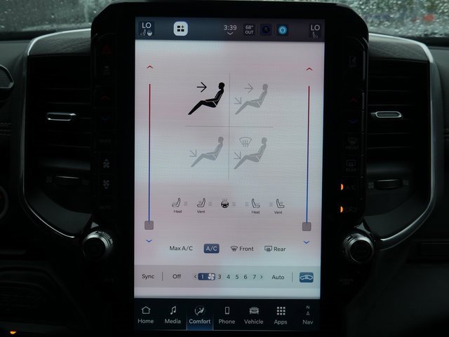 Used 2025 RAM 2500 Laramie image 24