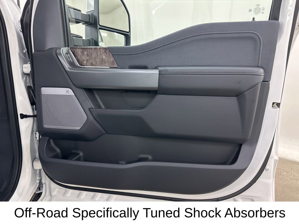 New 2026 Ford F350 Lariat w/ Chrome Package image 17