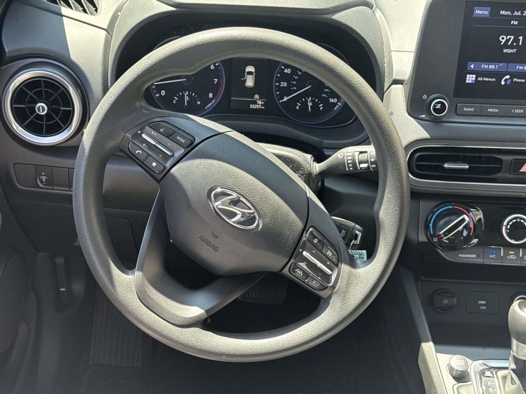 Used 2022 Hyundai Kona SE w/ Cargo Package AWD/4WD image 15