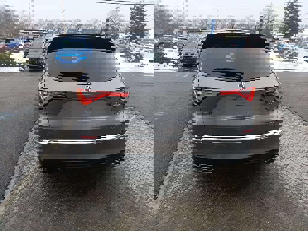 Used 2023 Acura MDX SH-AWD image 5